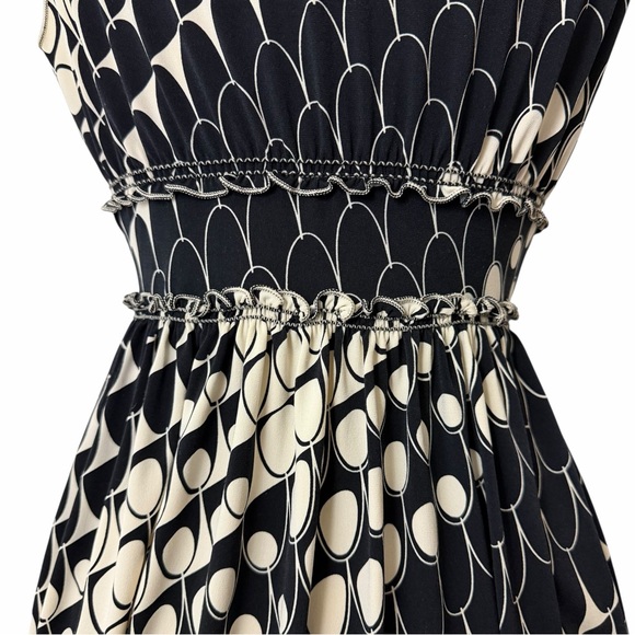 VTG Art Deco Scallop Print Smocked Empire Waist Babydoll Sleeveless Top Small - Picture 9 of 10